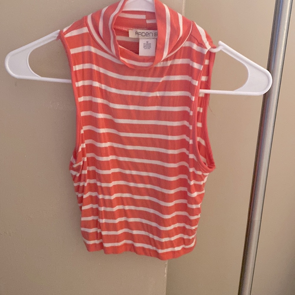 Arden B Crop Top! Turtle neck with open back. Size M. Never worn.
